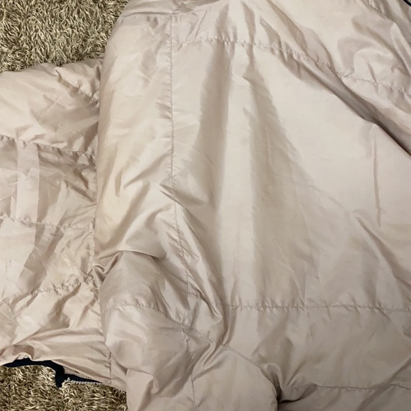 Hooded Puffer Jacket - Picture 2 of 3